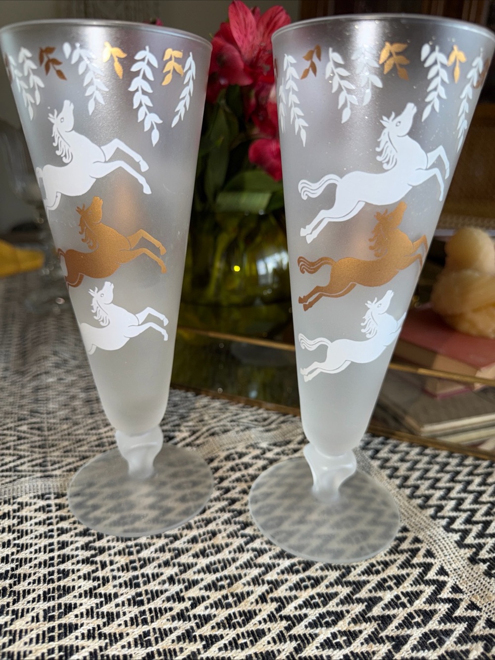 Vintage Libbey Cavalcade Frosted Pilsner Glasses 8” Pair (2) Jumping Horses MCM